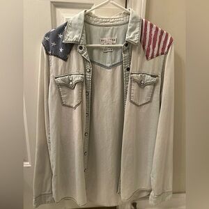 Bullhead Denim button down long sleeve shirt in Large with american flag design